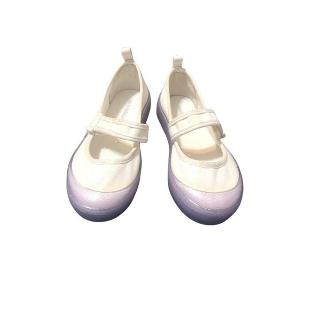 Mini Melissa size 2 Cute!